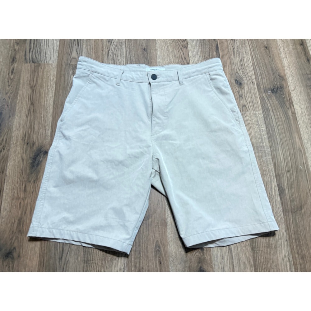 Kenneth Cole Shorts Mens Size 34 Beige Chino Flat Front Stretch New York